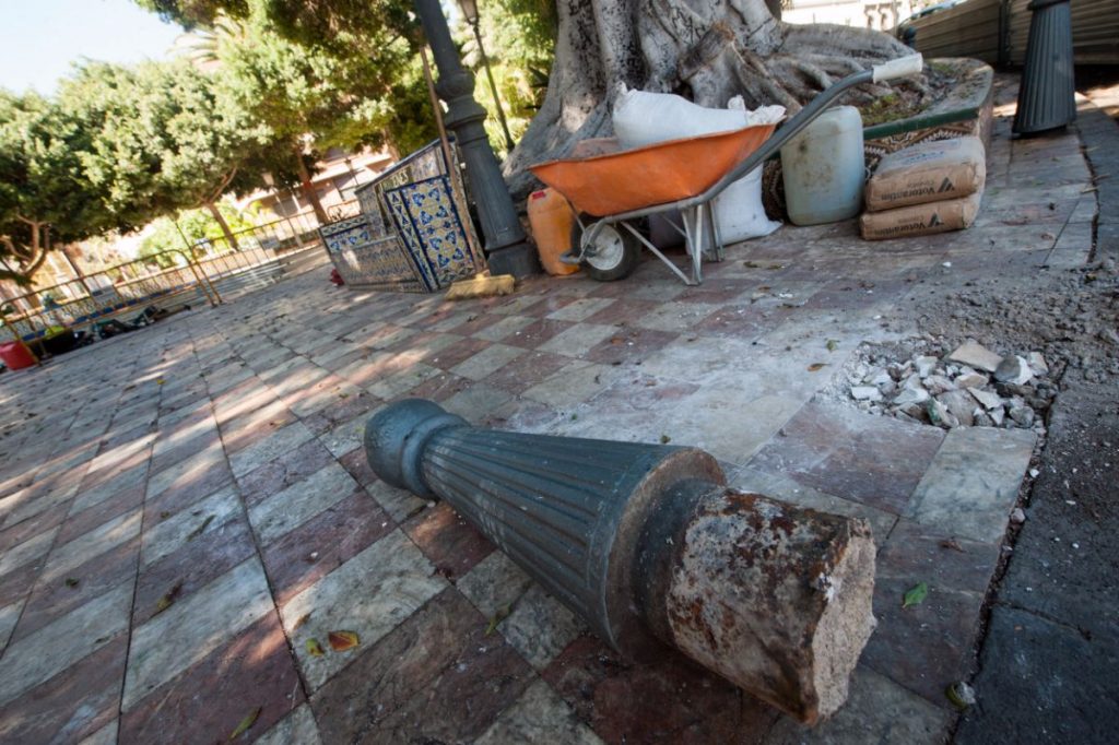Obras de rehabilitación de la Plaza de los Patos | Foto: Fran Pallero