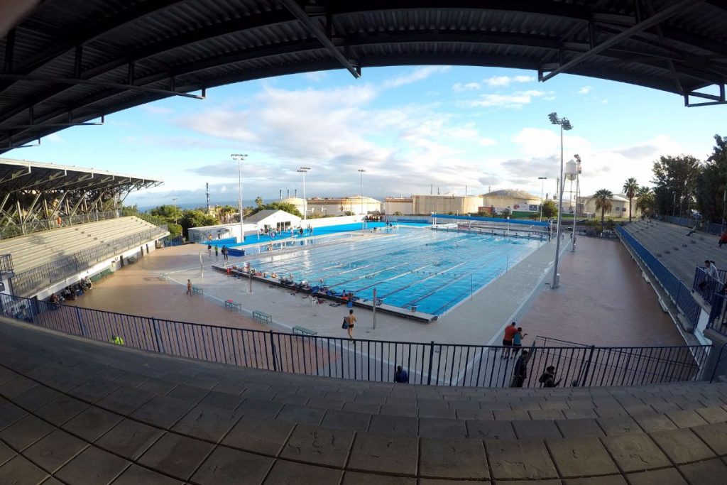 Ya no será necesario acudir a las sedes de Deportes para sacar los bonos para las piscinas o para matricular a los más pequeños en las escuelas municipales | Sergio Méndez
