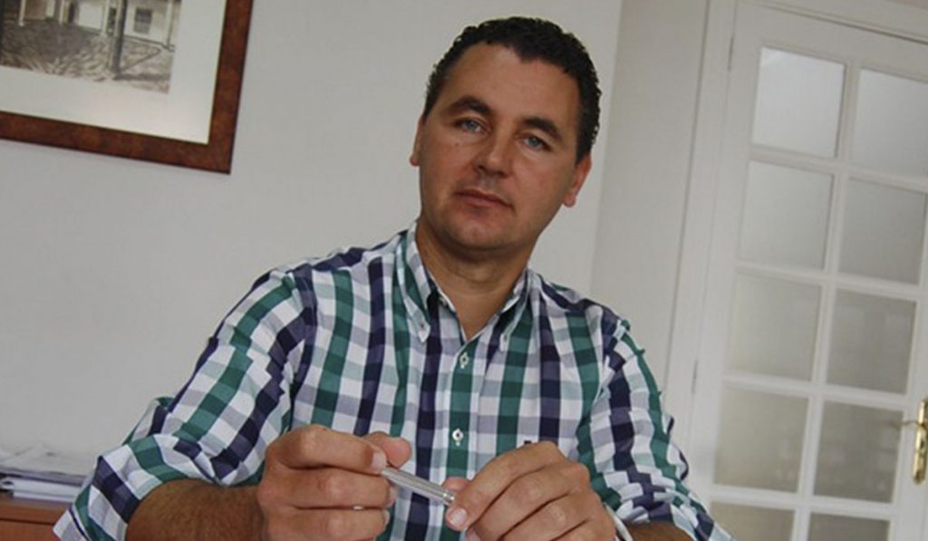 Andrés Martínez, reelegido como presidente local del PP en Arico. DA