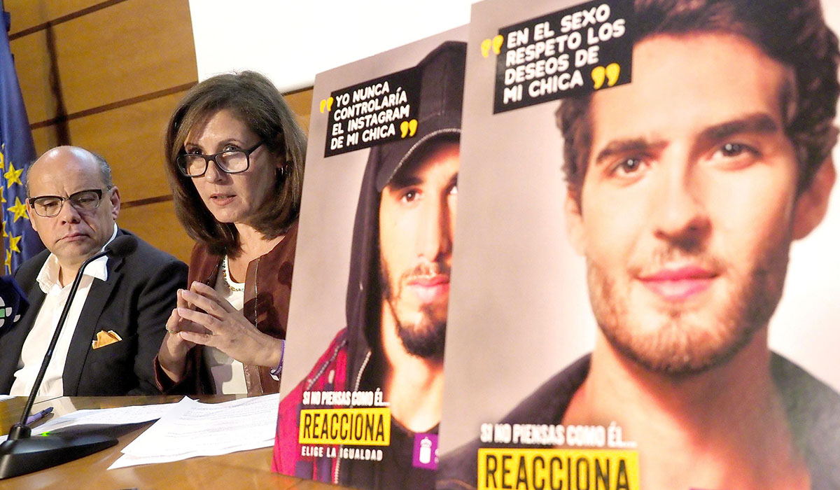 José Miguel Barragán y Claudina Morales, ayer durante la presentación de la campaña. Sergio Méndez