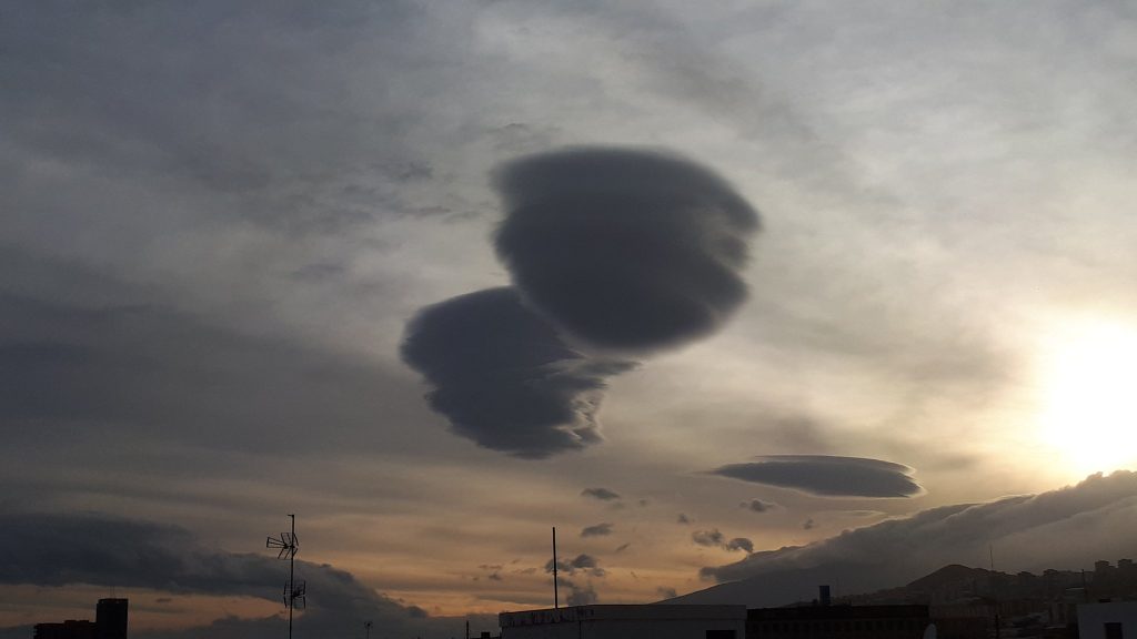 Nubes Lenticulares | FOTO: TWITTER (aire_sergio_rod)