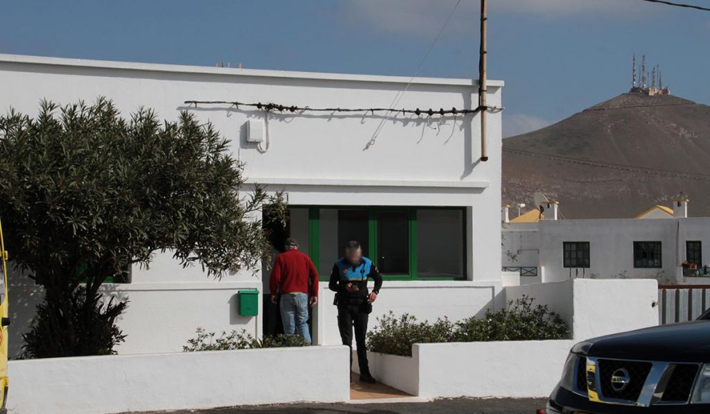 Vivienda del incidente, ubicada en la carretera de Arrecife a Tinajo, en el municipio de San Bartolomé. Foto La Voz de Lanzarote