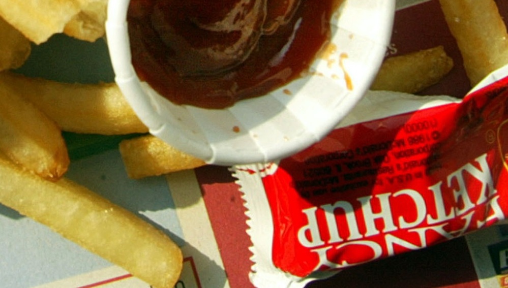 Un paquete de ketchup. / DA