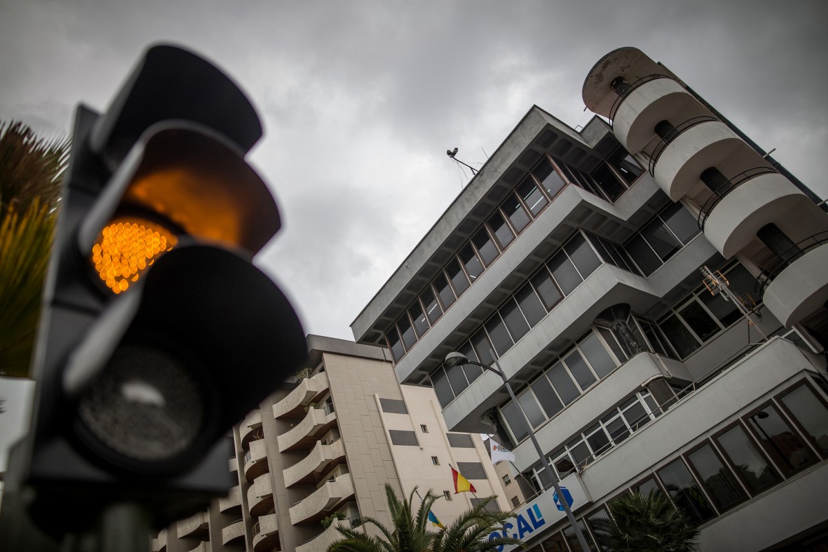 Fachada del edificio sede de la Policía Local de Santa Cruz
