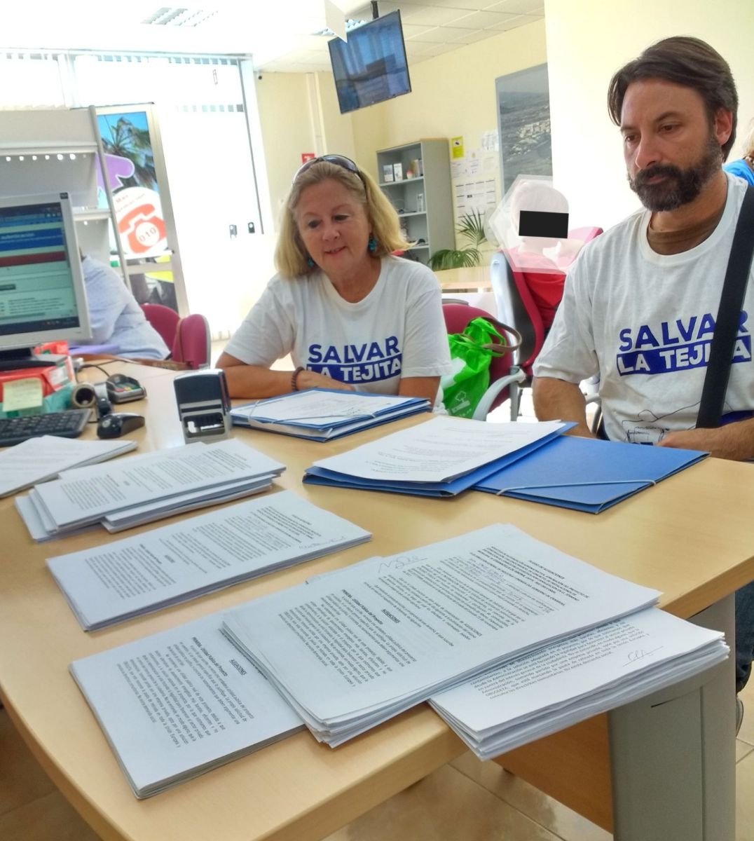 Las más de 200 alegaciones se presentaron ayer en el SAC de El Médano. DA