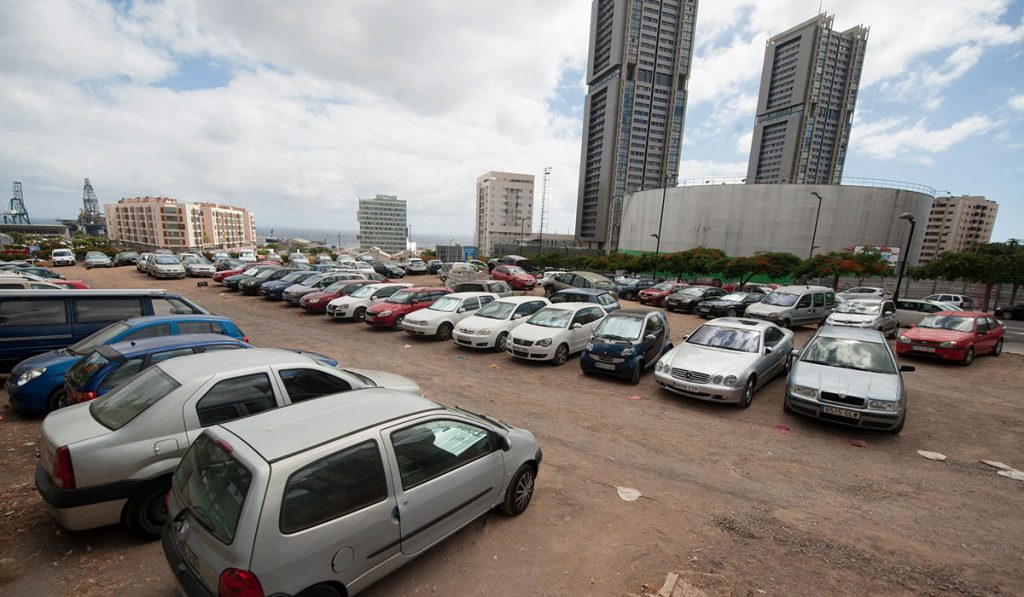 Con la compra de una parcela en la trasera de las torres de Cabo Llanos, el Gobierno de Canarias ha convertido en público todo el suelo de la zona. Fran Pallero
