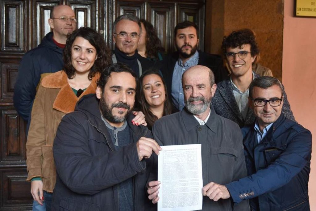 Concejales de Unid@s se puede, PSOE y XTF-NC firmaron un preacuerdo en 2015 para presentar una moción de censura. / FOTO: Sergio Méndez