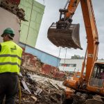 DEMOLICIÓN EN LA CALLE JUAN PADRON. / Andrés Gutiérrez