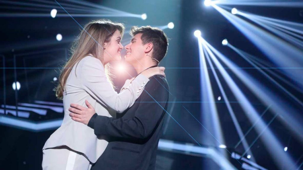 Alfred y Amaia interpretan 'Tu Canción' | Foto: TWITTER (RTVE)