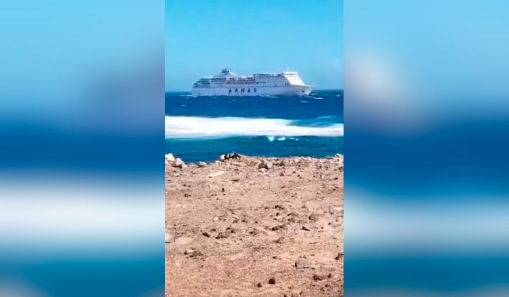 FERRY ARMAS LANZAROTE
