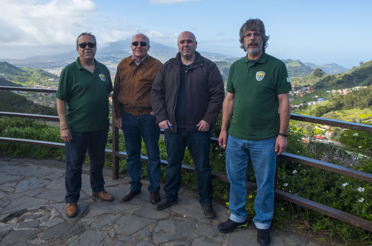 Miembros del nuevo colectivo que se originó en el municipio con el objetivo de incrementar la conciencia proteccionista en la sociedad de las Islas. DA