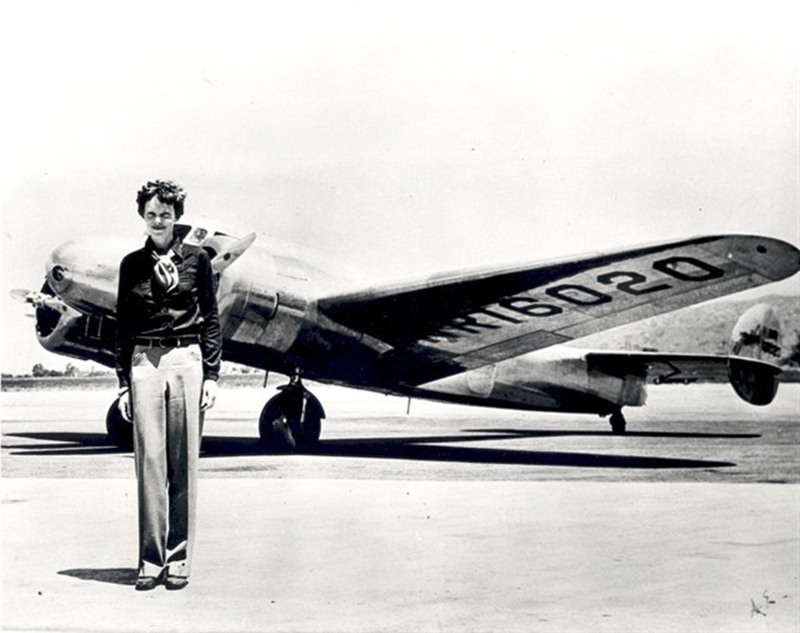 Amelia Earhart. / EP