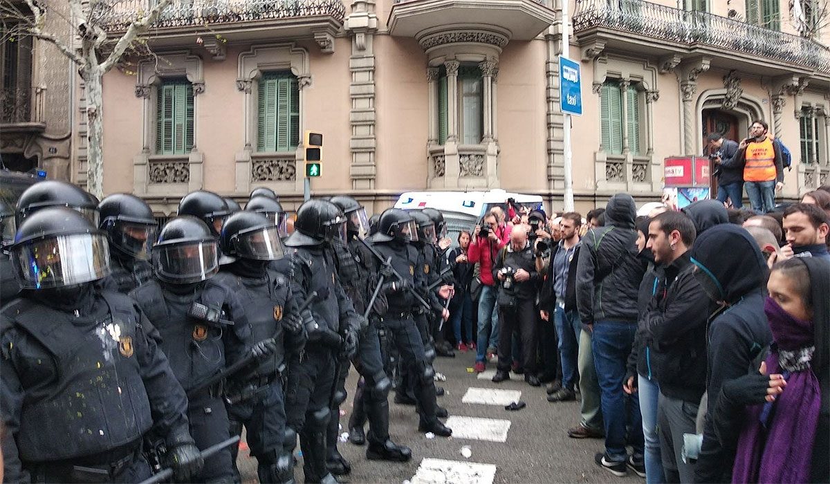 MANIFESTACIÓN DETENCIÓN PUIGDEMONT 2