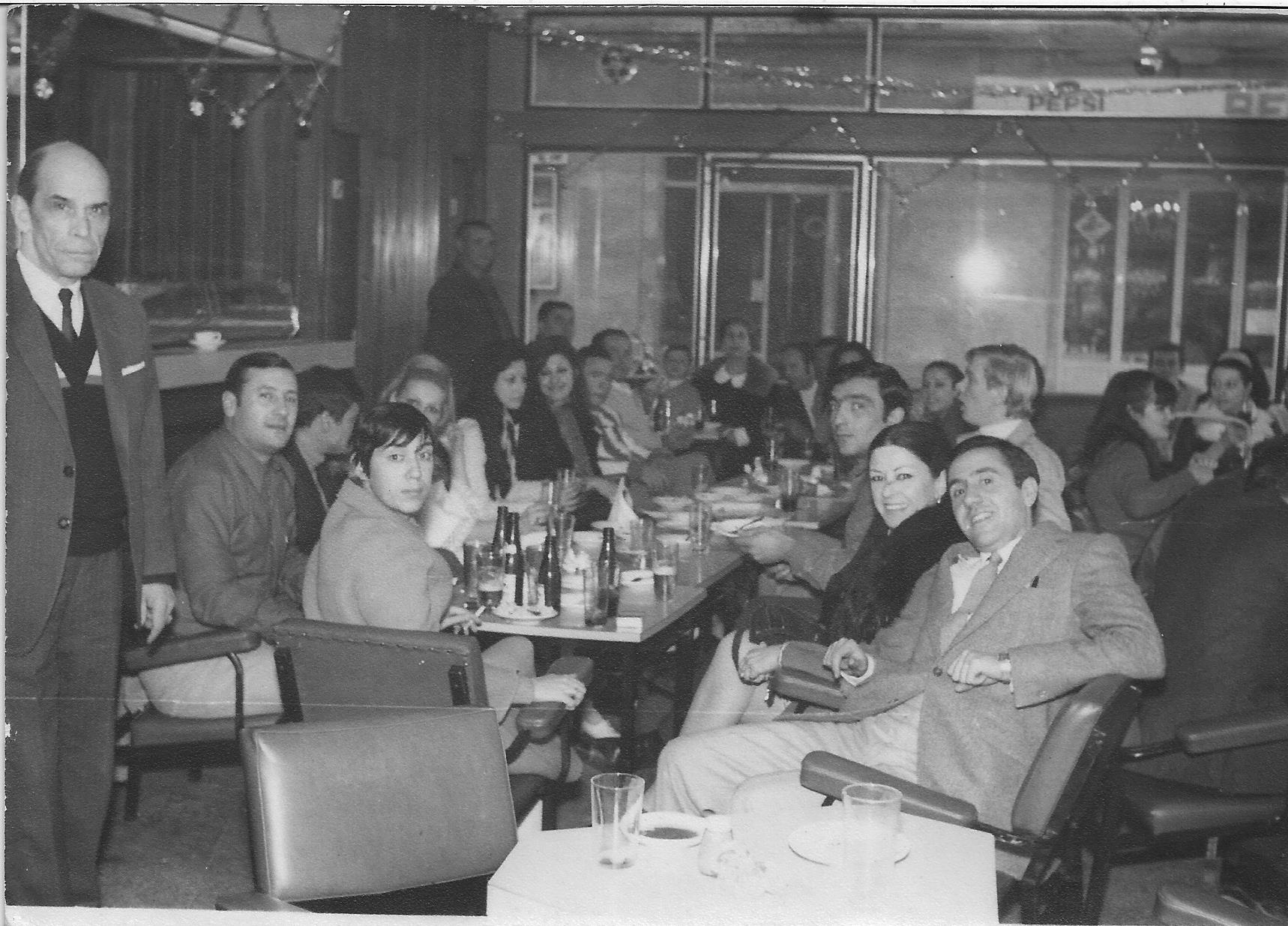 Natalia Sosa Ayala (izq.) y Pinito del Oro (der.) , en Palma de Mallorca en 1969. | Familia de Natalia Sosa