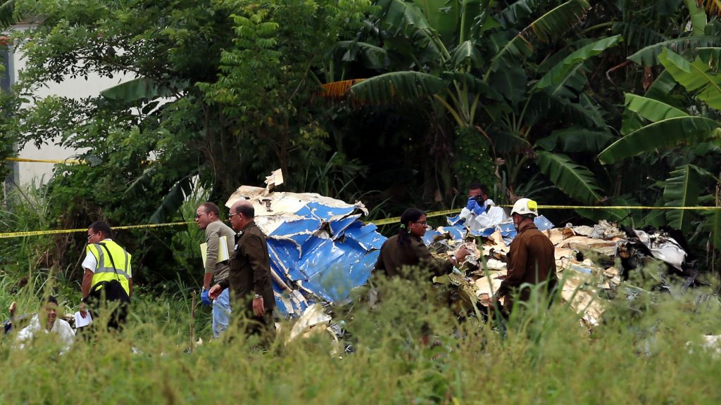Imagen del accidente aéreo en La Habana. / EE