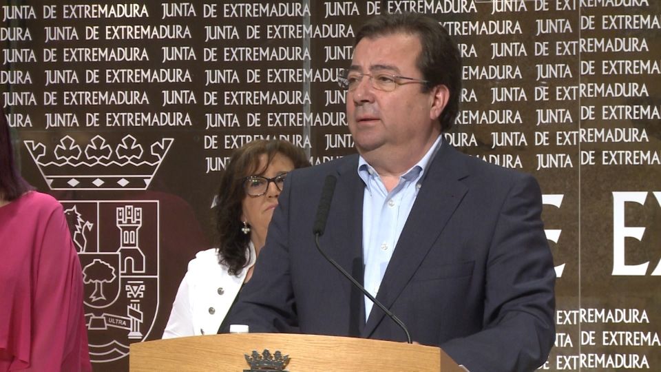 Guillermo Fernández Vara en la Junta de Extremadura