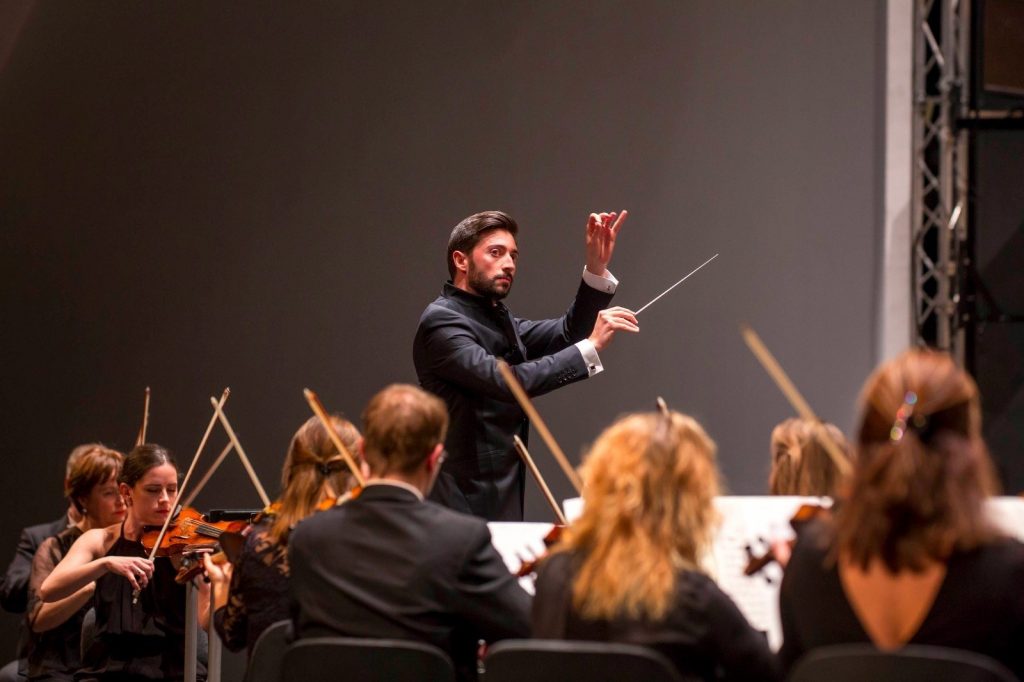 Antonio Méndez, nuevo director de la Orquesta Sinfónica de Tenerife. / EP