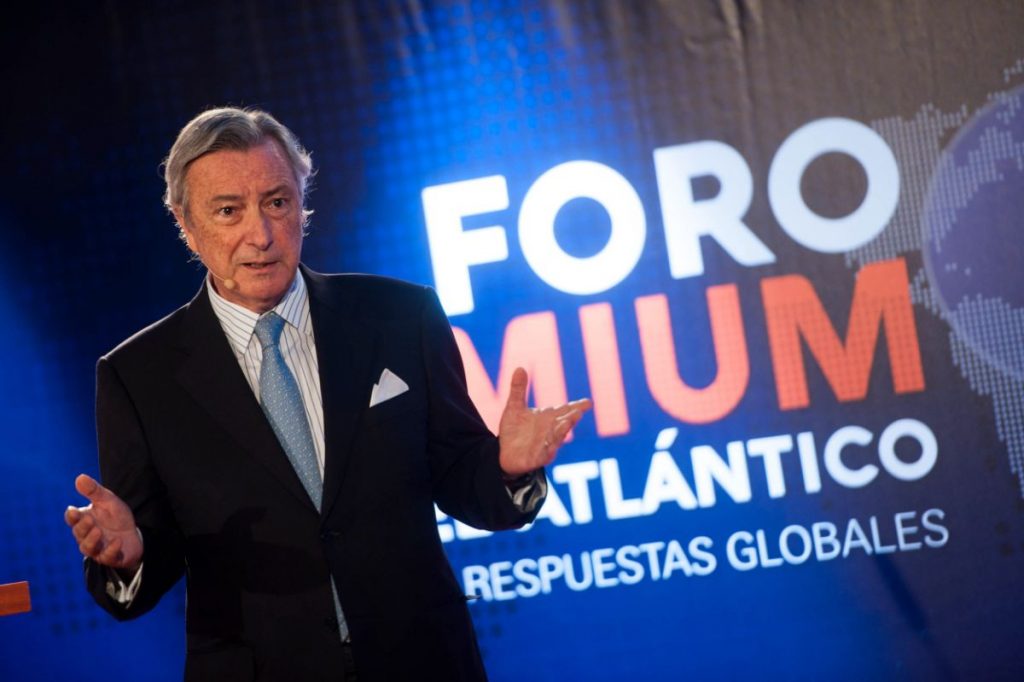 Jorge Dezcallar en Foro Premium del Atlántico / Fran Pallero