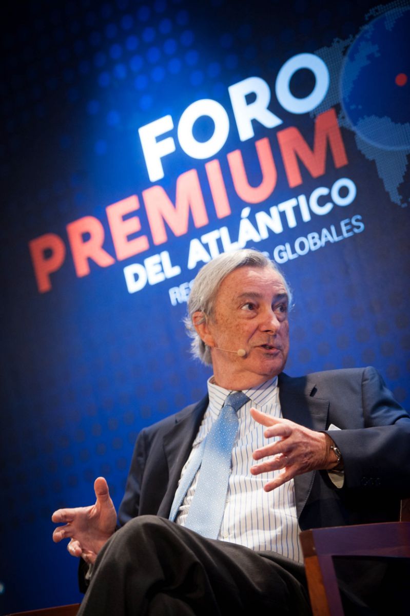 Jorge Dezcallar en Foro Premium del Atlántico / Fran Pallero