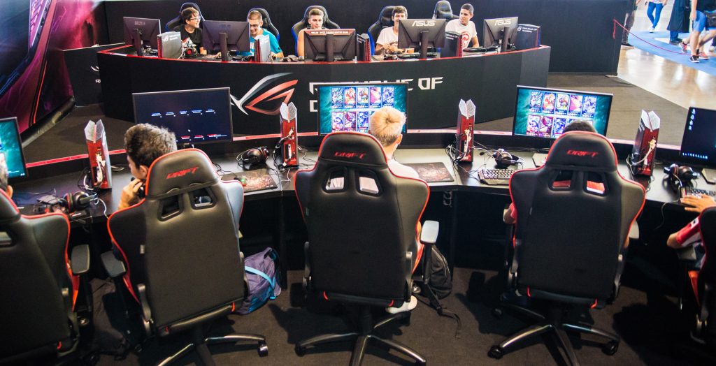 Cursos intensivos de formación sobre eSports en la Factoría de Innovación