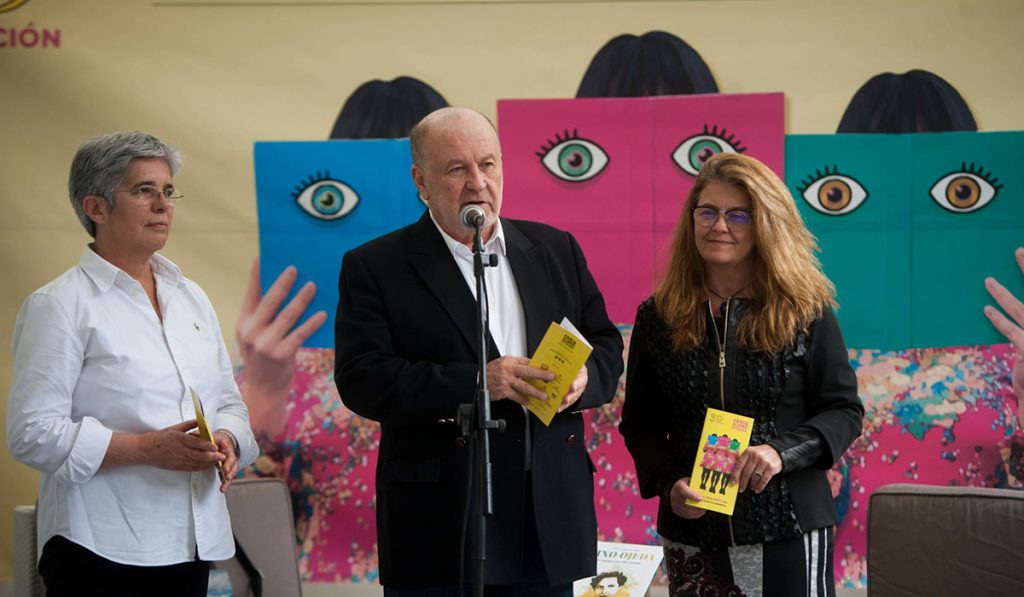Remedios Sosa, Aurelio González y Ángeles Palmero inauguraron la semana de la Feria del Libro. Fran Pallero