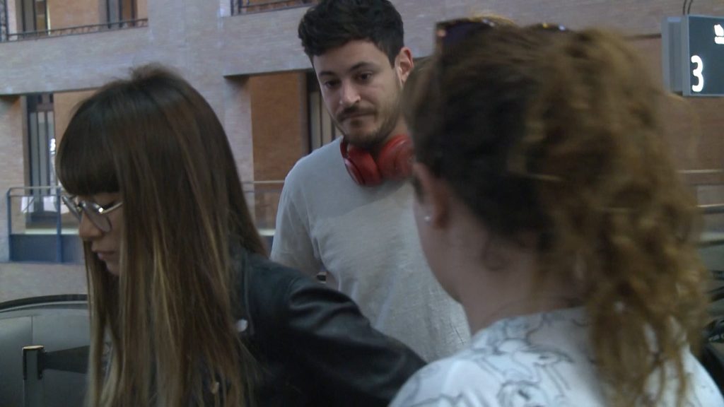 Aitana y Cepeda se mandan dedicatorias con mucha "magia"