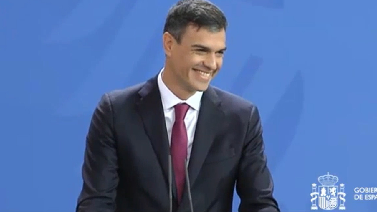 Sánchez pide respuesta "común" y "europea" para el buque 'Lifeline'