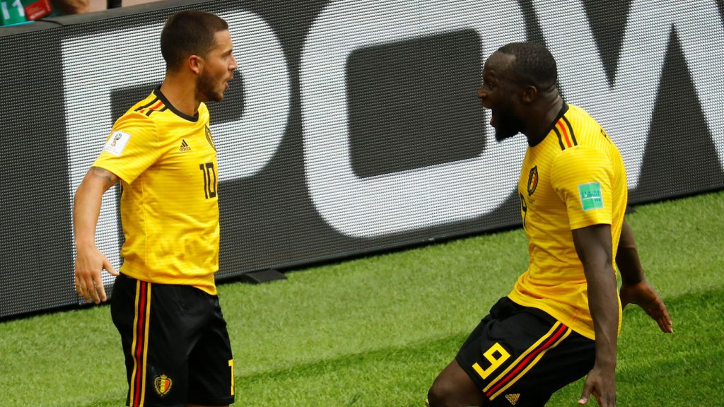 Lukaku y Hazard celebran un gol de Bélgica ante Túnez. | EE