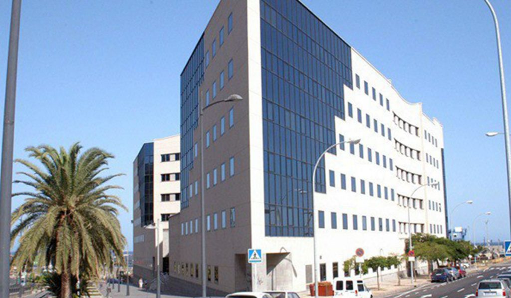 Rebajan tres condenas de agresión sexuales en Santa Cruz de Tenerife