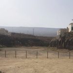 El barranco totalmente vacío después de la instalación de bolardos. DA