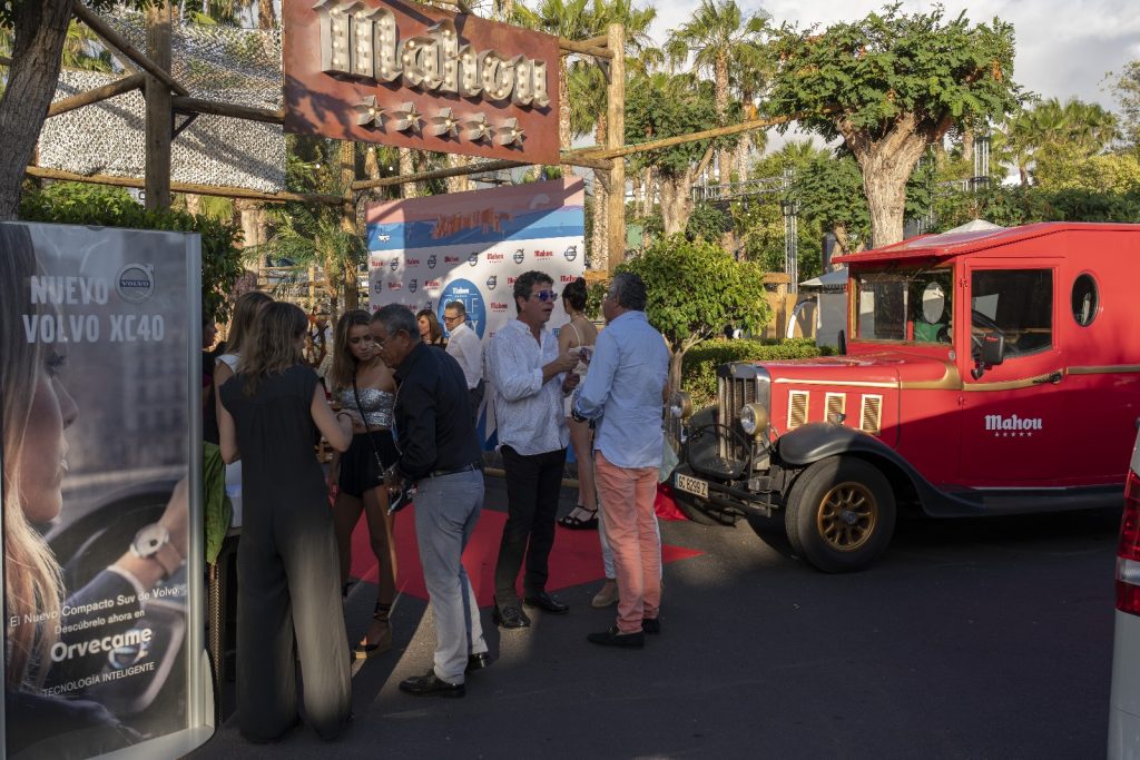 Mahou Golf Sunset Party by Volvo