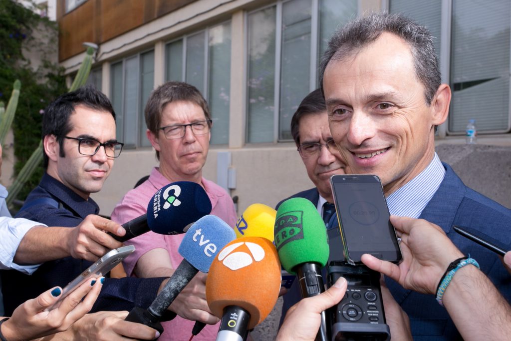 Visita del ministro Pedro Duque a la ULL. | DA