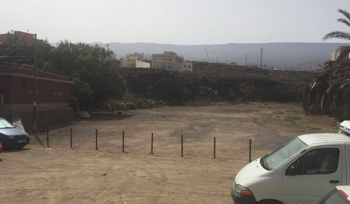 El Ciatf ha autorizado la colocación de bolardos justo por donde accedían los vehículos al cauce del barranco. DA