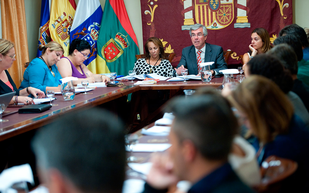 TACORONTE INVESTIGADAS EXSECRETARIA E INTERVENTORA