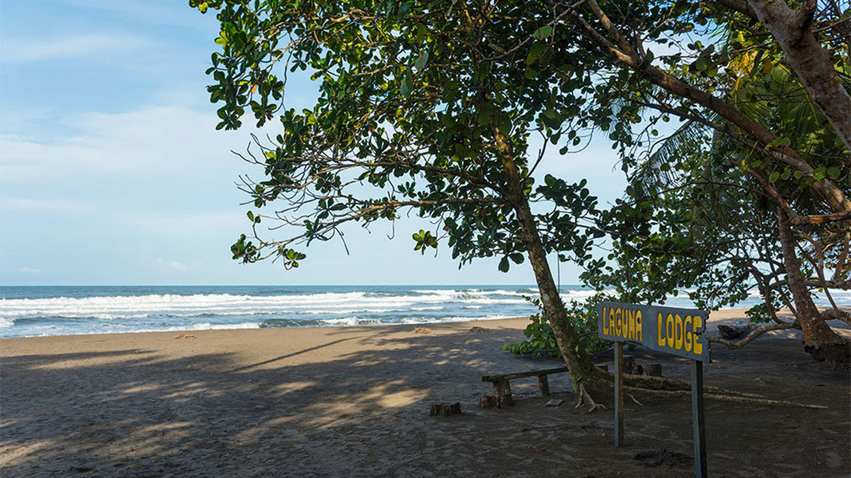 Hotel Laguna Lodge, Tortuguero, Costa Rica. / EE