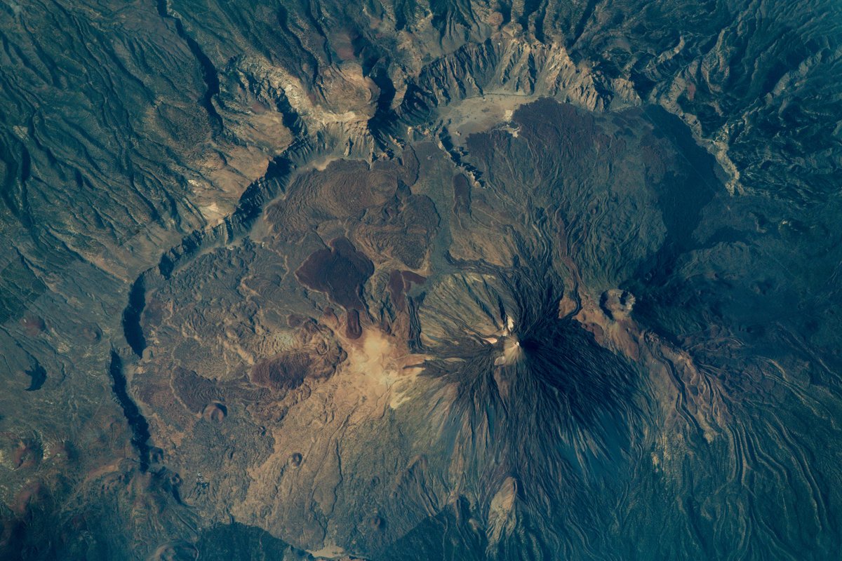 El Teide, visto desde la ISS. / TWITTER ALEXANDER GERST