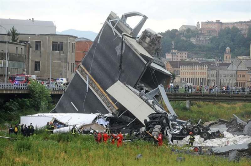 Viaducto caído en Génova. / EP