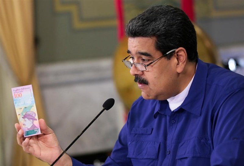 Maduro, con el nuevo bolívar. / EP