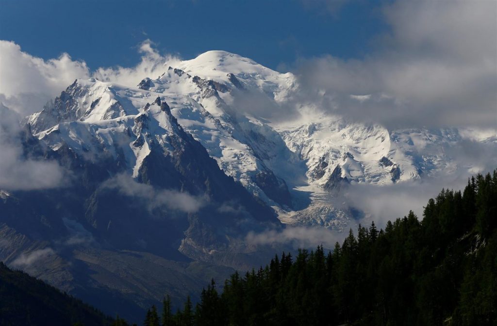 Unas 20.000 personas intentan cada año la ascensión al Mont Blanc. | EP