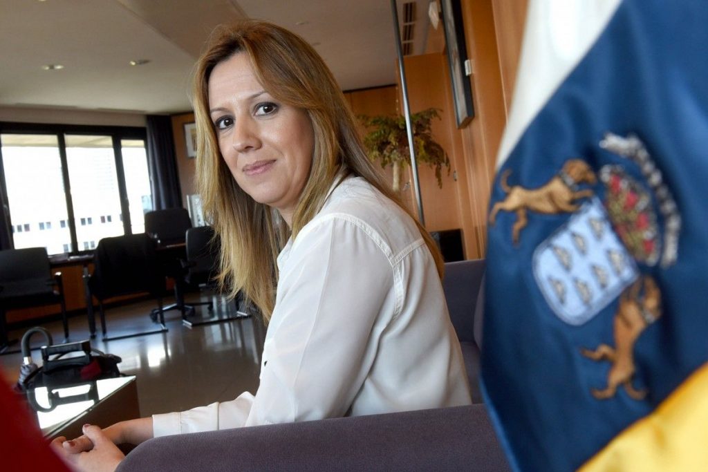 La consejera de Hacienda del Gobierno canario, Rosa Dávila. Sergio Méndez