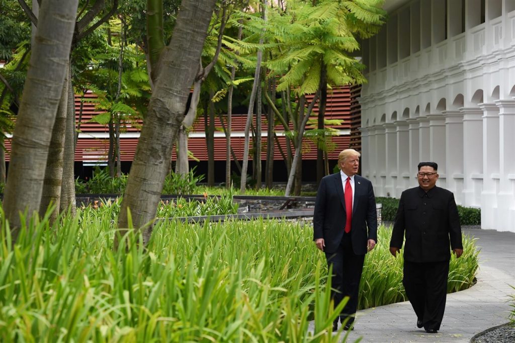 Donald Trump asegura que es "muy probable" que vuelva a reunirse con Kim Jong Un. | EP