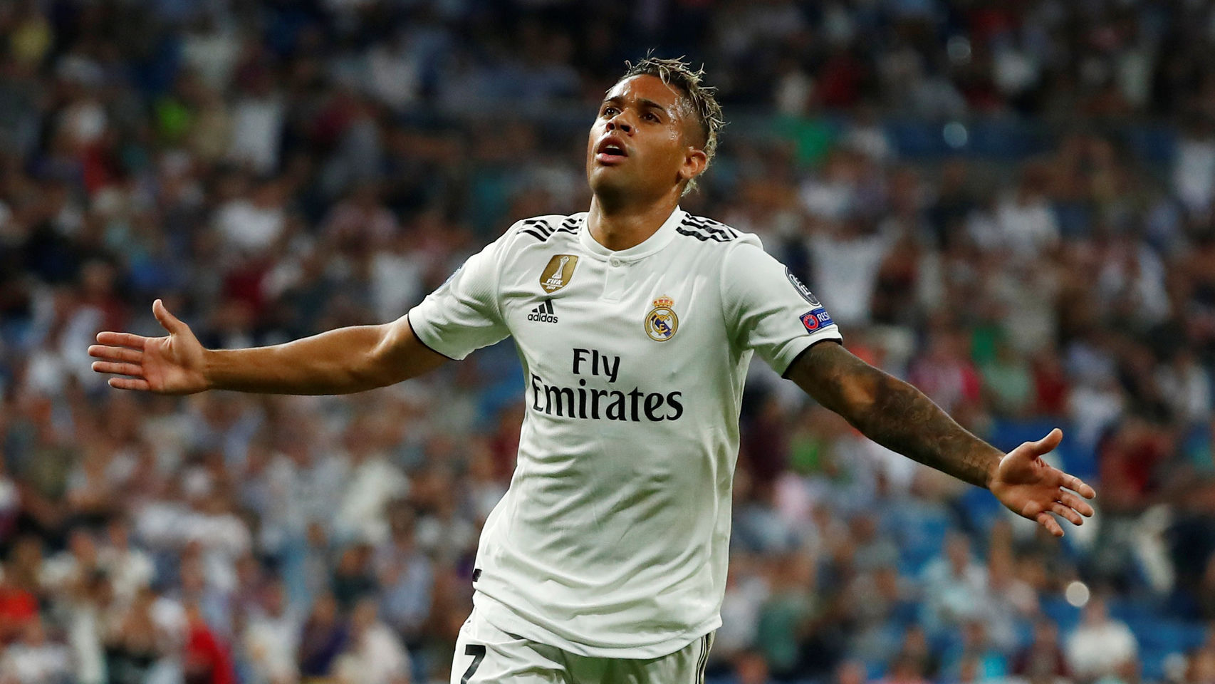 El Real Madrid hace valer sus galones contra la Roma en el Bernabéu (3-0)