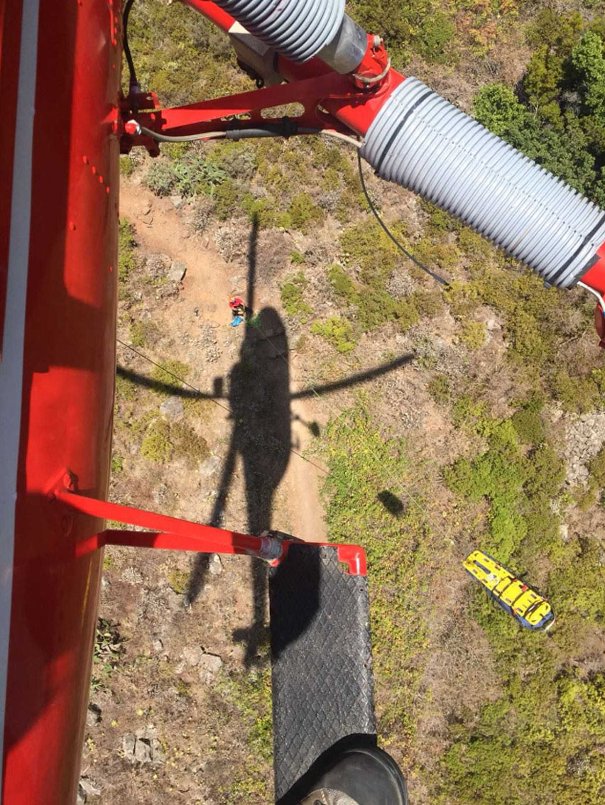 Rescatan en helicóptero a un senderista herido en Tegueste. | FOTO: 112 Canarias