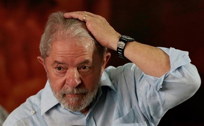 Lula da Silva tira la toalla en su lucha por concurrir a las presidenciales brasileñas. / EP