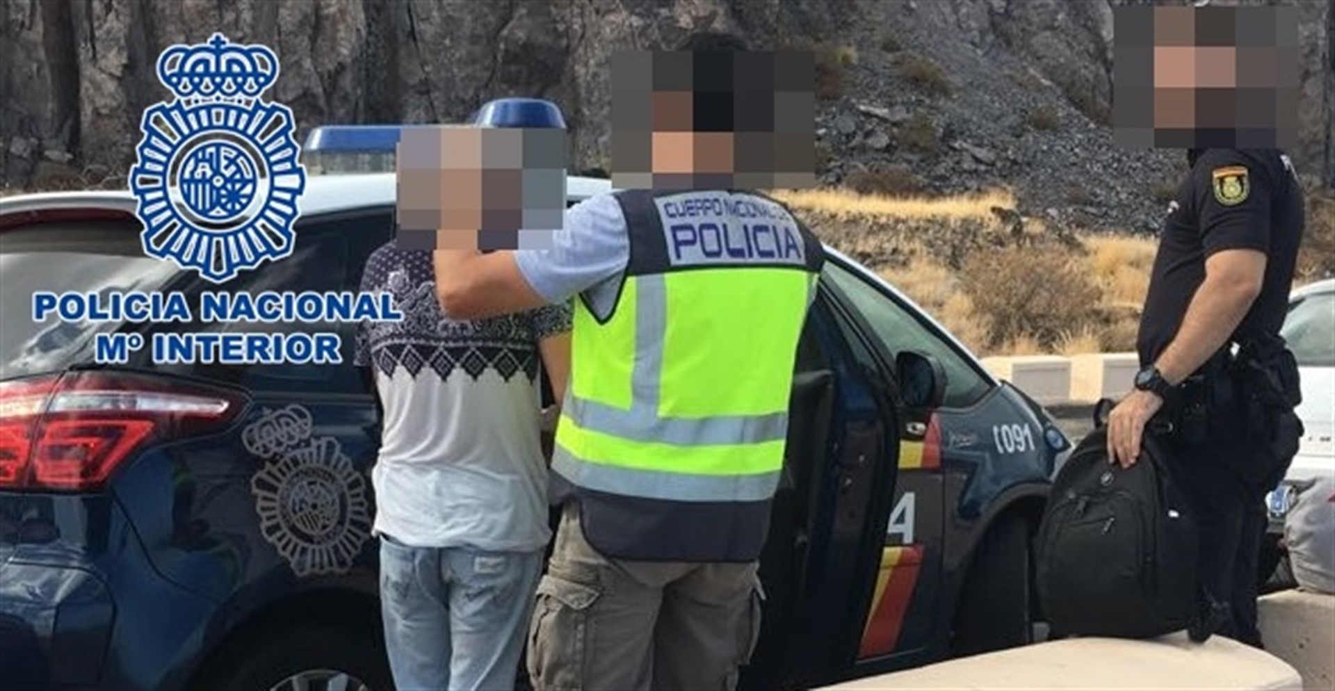 Atrapados los dos jóvenes que atracaron y acuchillaron a una pareja en el sur de Tenerife. / POLICÍA NACIONAL