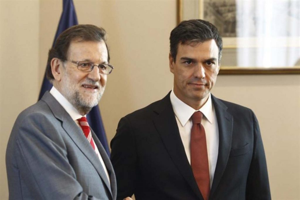 Mariano Rajoy y Pedro Sánchez, en una imagen de archivo. / EP