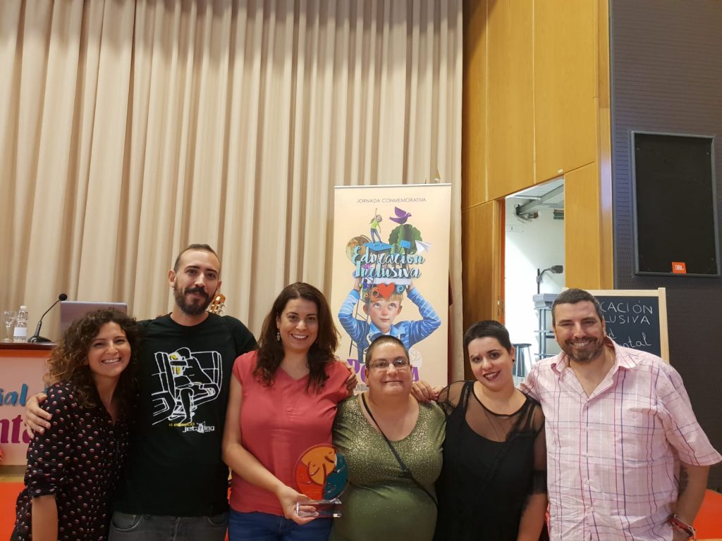 La Confederación Salud Mental España reconoce el programa Radio Himalia, una producción de Plató del Atlántico. | DA