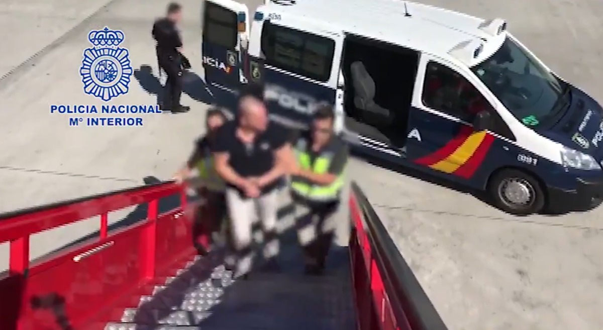 Detenido en Madrid un importante narco huido de Canarias. / TWITTER POLICÍA NACIONAL