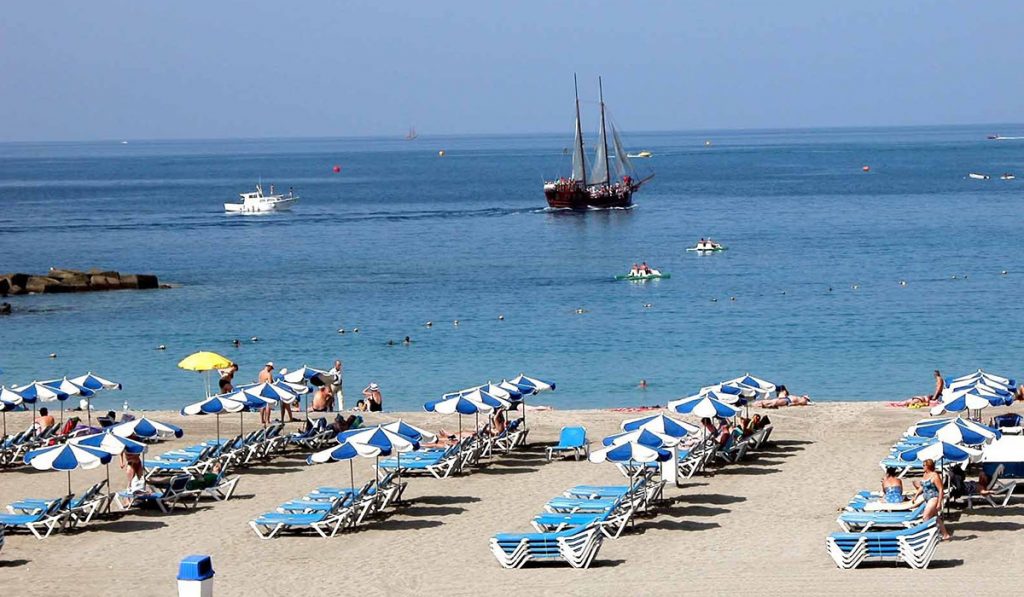 El turismo nacional crece un 21,8% en Tenerife en agosto