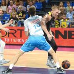 Imágenes del partido entre el Iberostar Tenerife y el Obradoiro / Sergio Méndez